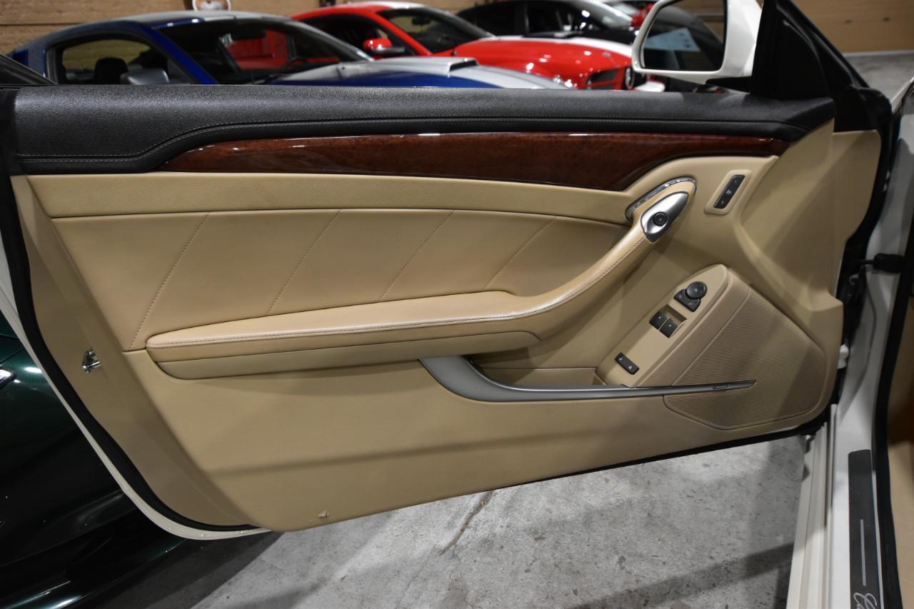 Cadillac CTS Coupe 2dr Cpe Premium AWD 2011