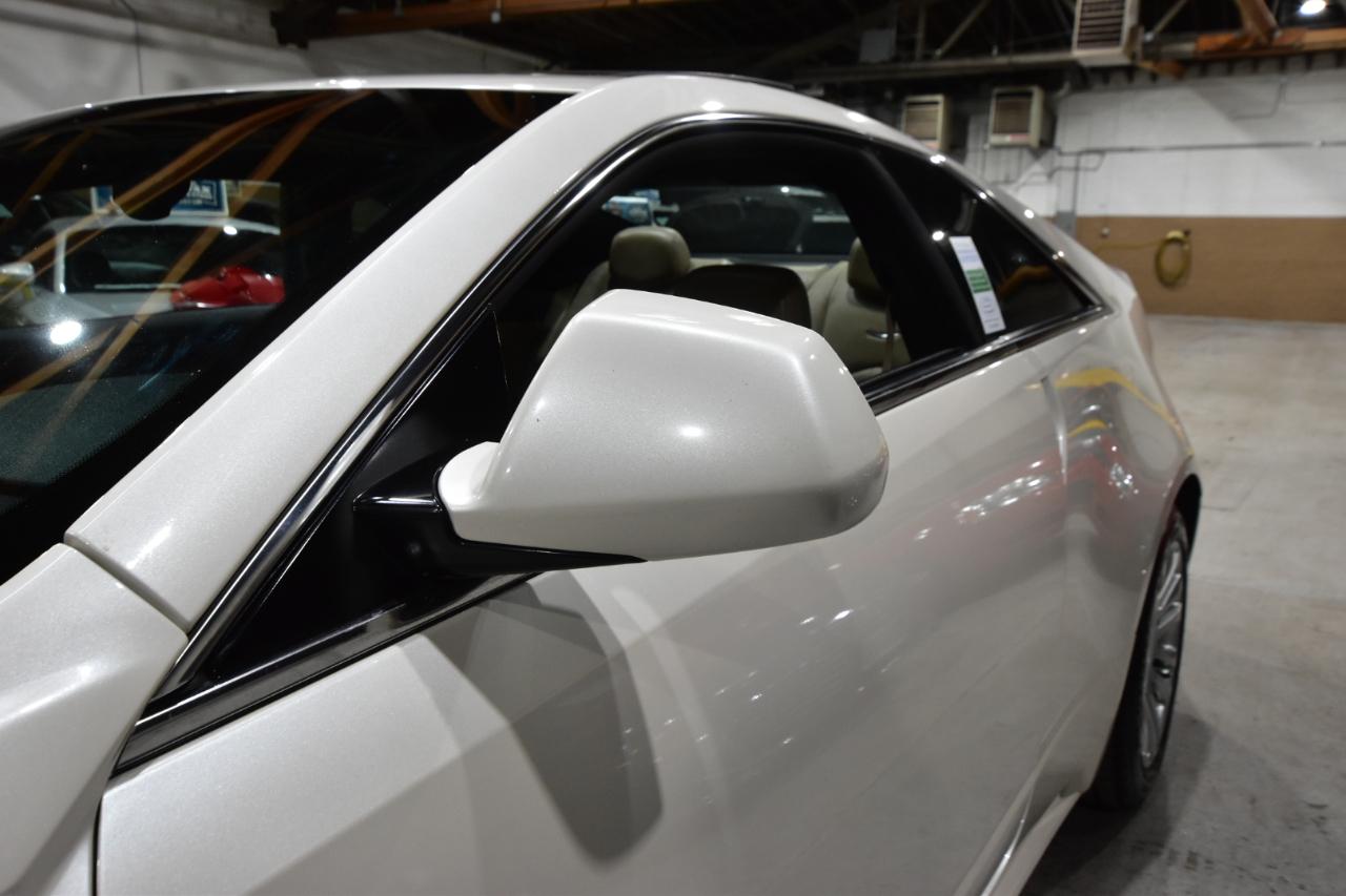 Cadillac CTS Coupe 2dr Cpe Premium AWD 2011