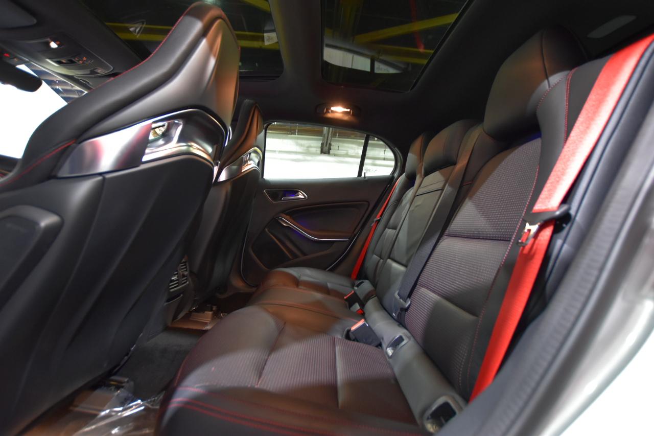 Mercedes-Benz GLA AMG GLA 45 4MATIC SUV 2018