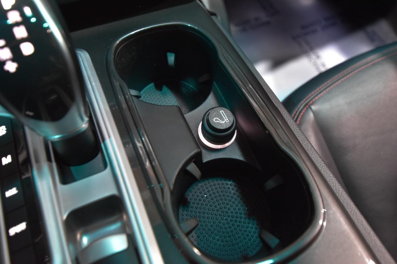 Maserati Ghibli 4dr Sdn 2016