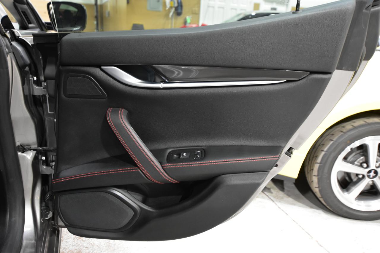 Maserati Ghibli 4dr Sdn 2016