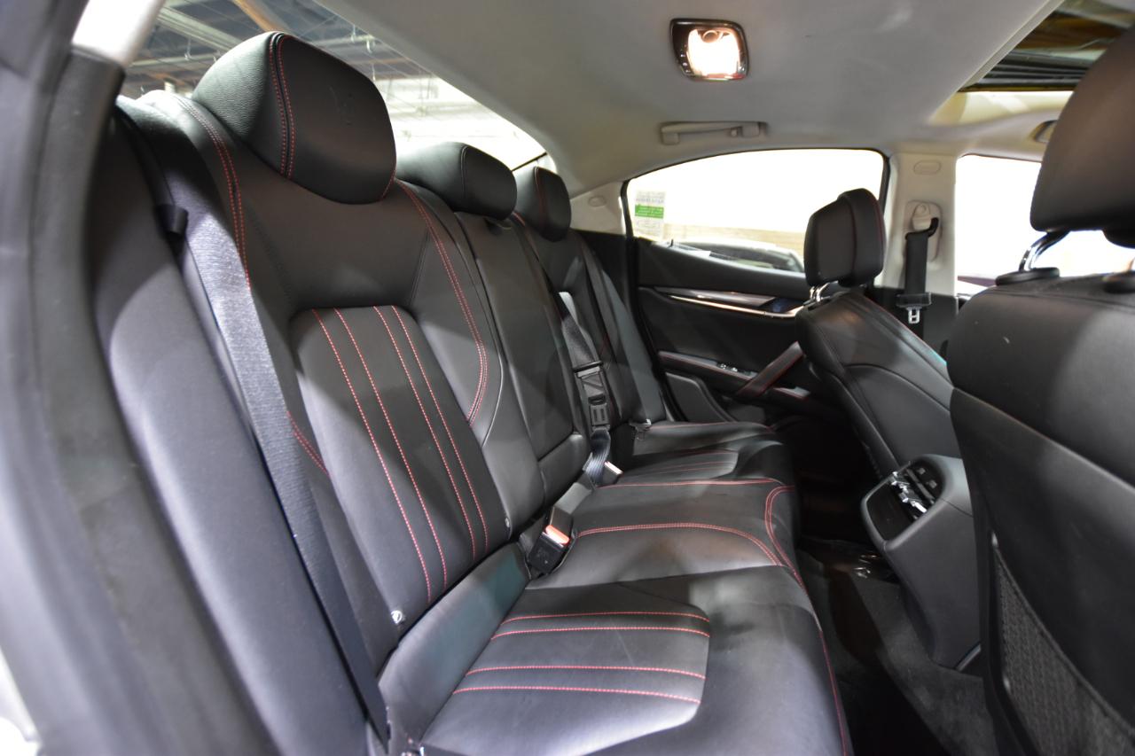 Maserati Ghibli 4dr Sdn 2016