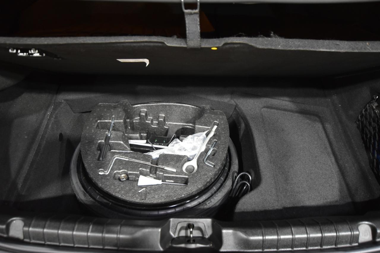 Maserati Ghibli 4dr Sdn 2016