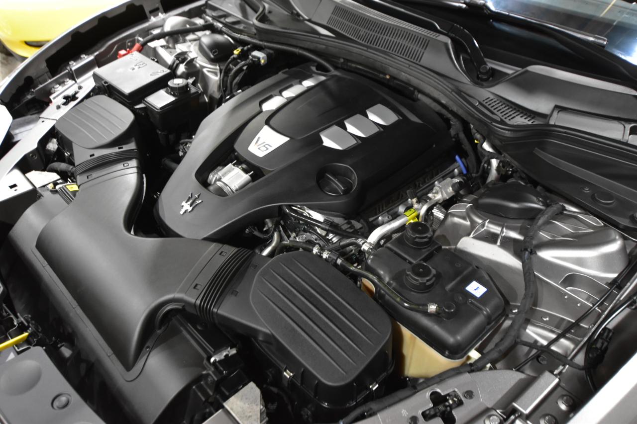 Maserati Ghibli 4dr Sdn 2016