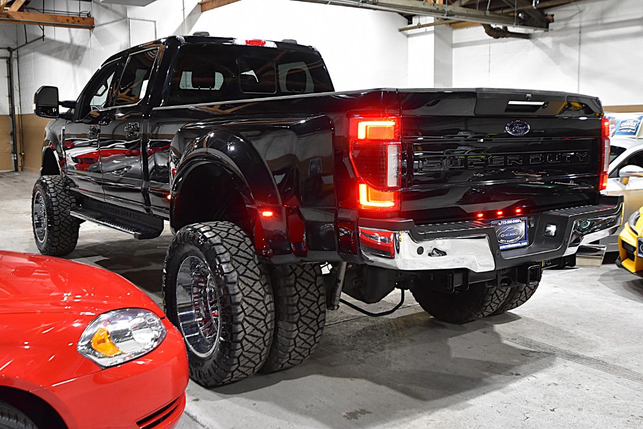 Ford Super Duty F-350 DRW Lariat 4WD Crew Cab 8' Box 2020