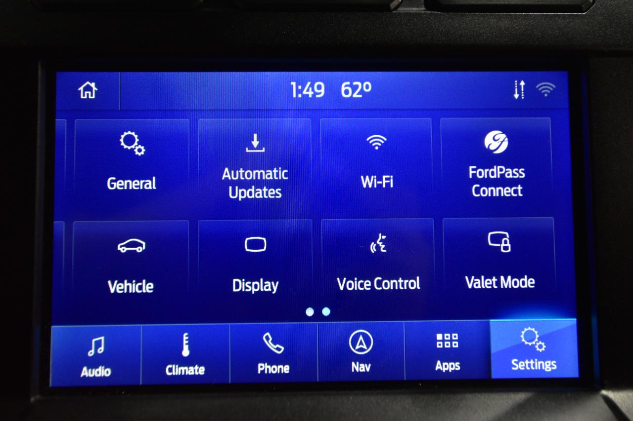 Ford Super Duty F-350 DRW Lariat 4WD Crew Cab 8' Box 2020