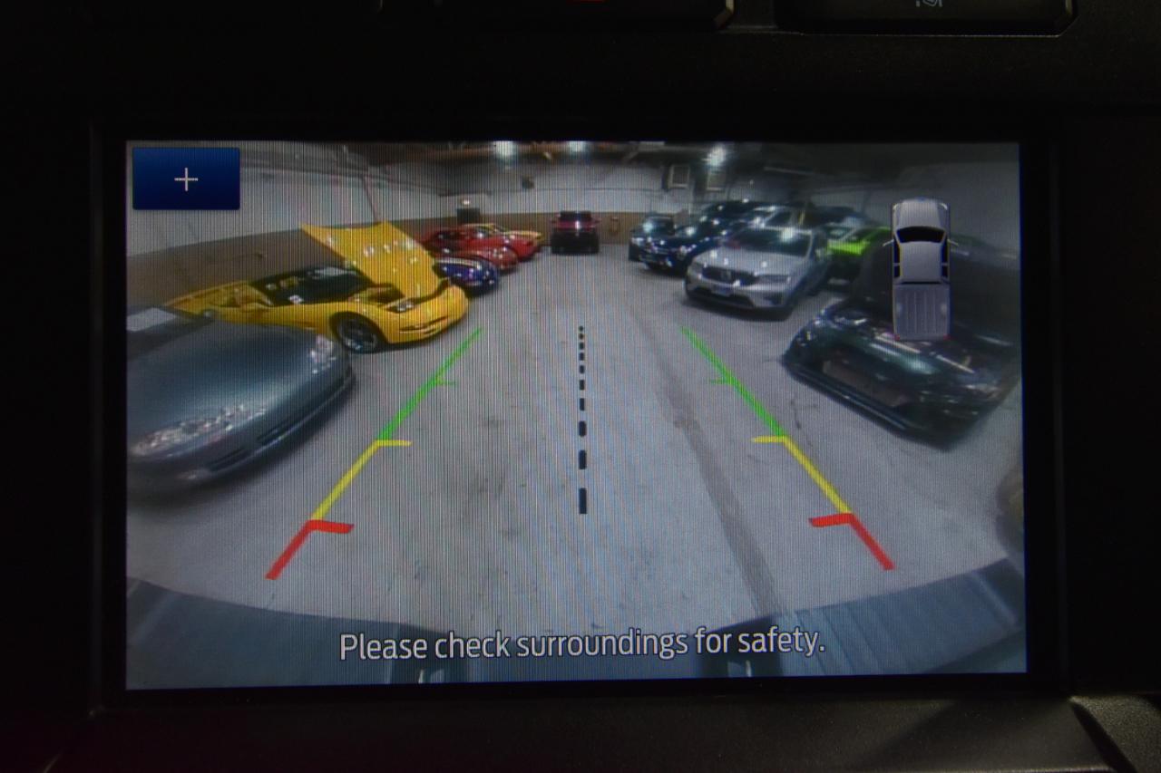 Ford Super Duty F-350 DRW Lariat 4WD Crew Cab 8' Box 2020