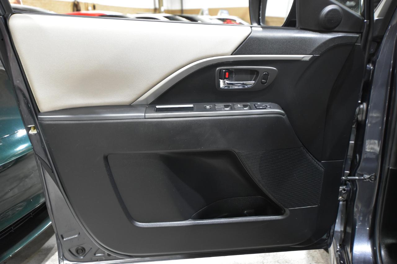 Mazda MAZDA5 4dr Wgn Auto Touring 2014