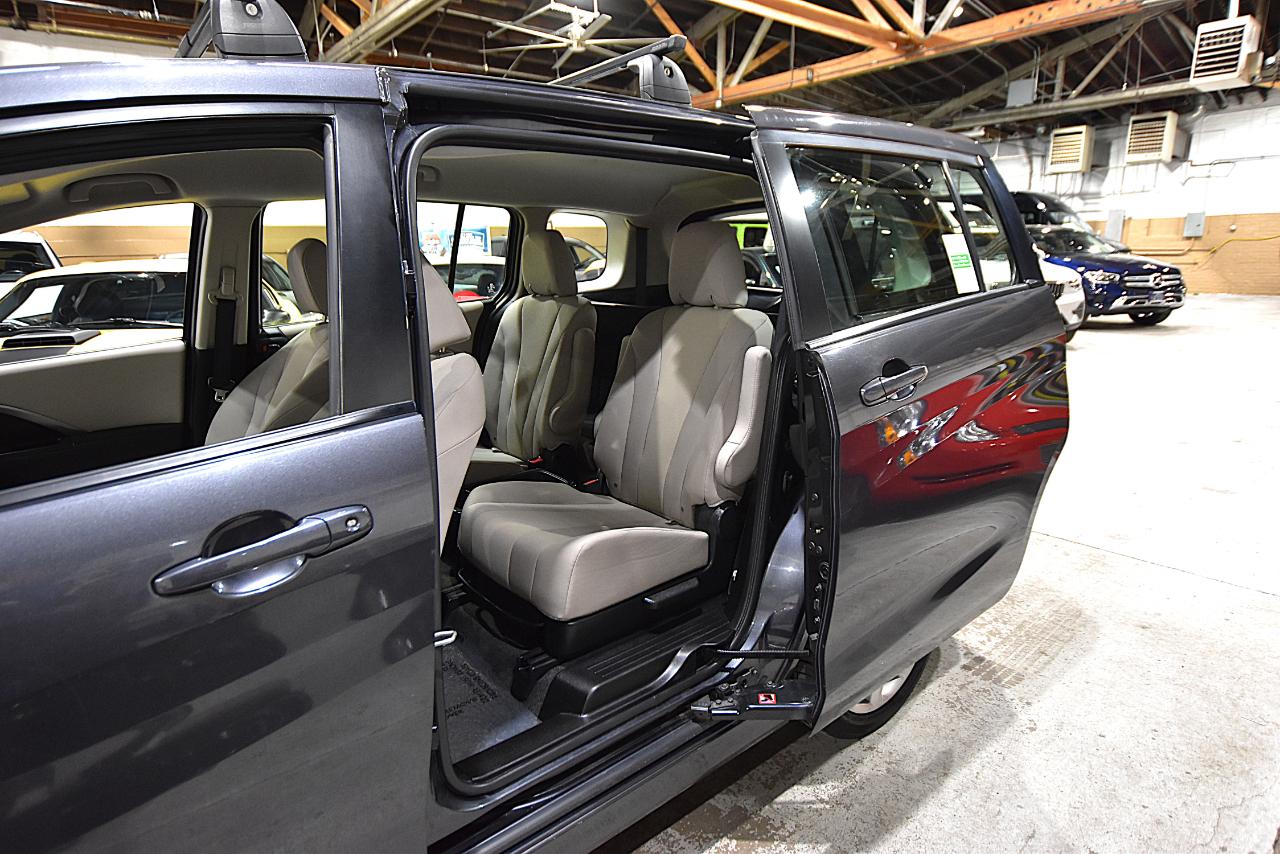 Mazda MAZDA5 4dr Wgn Auto Touring 2014