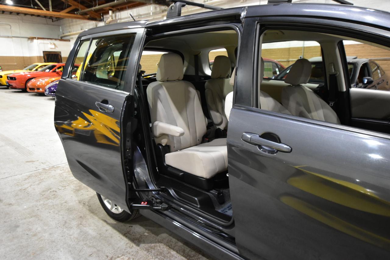 Mazda MAZDA5 4dr Wgn Auto Touring 2014