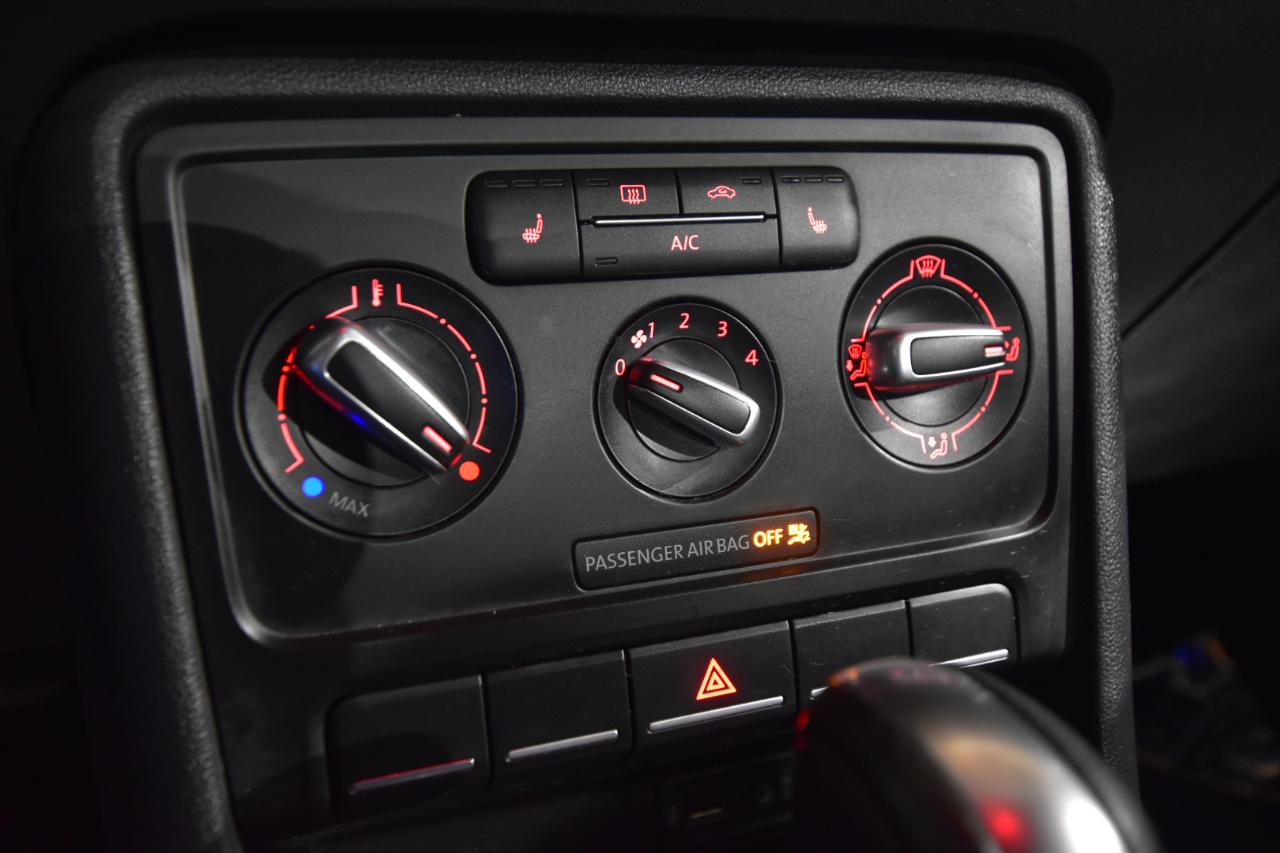 Volkswagen Beetle Coupe 2dr Auto 1.8T SE PZEV 2016