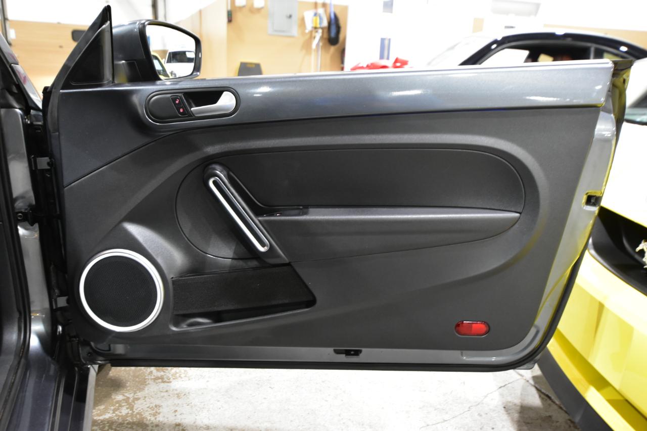 Volkswagen Beetle Coupe 2dr Auto 1.8T SE PZEV 2016