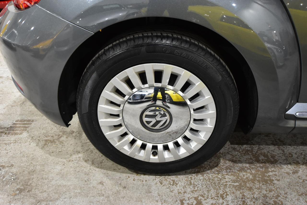 Volkswagen Beetle Coupe 2dr Auto 1.8T SE PZEV 2016