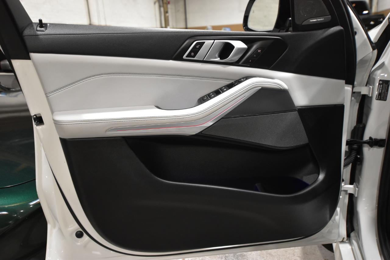 BMW X5 xDrive40i Sports Activity Vehicle 2023