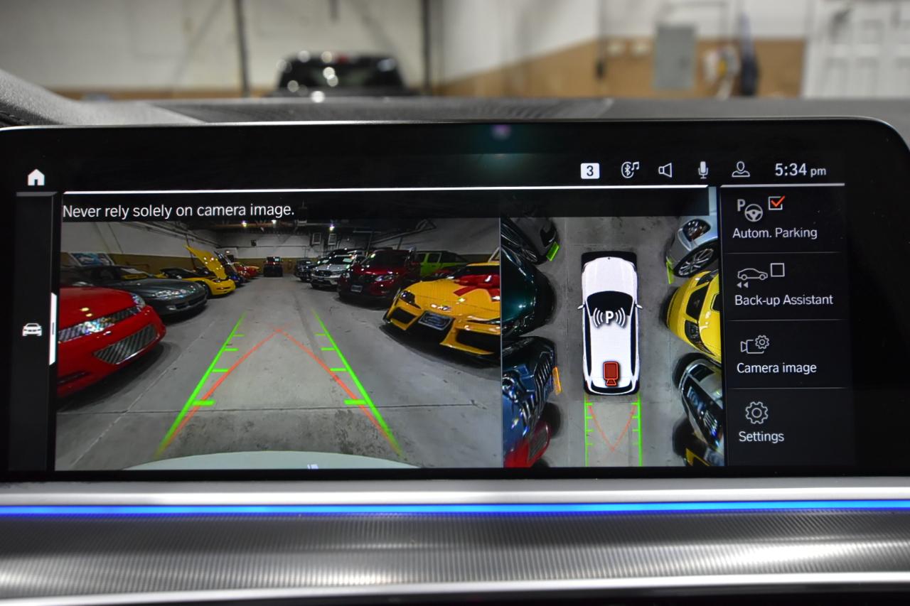 BMW X5 xDrive40i Sports Activity Vehicle 2023