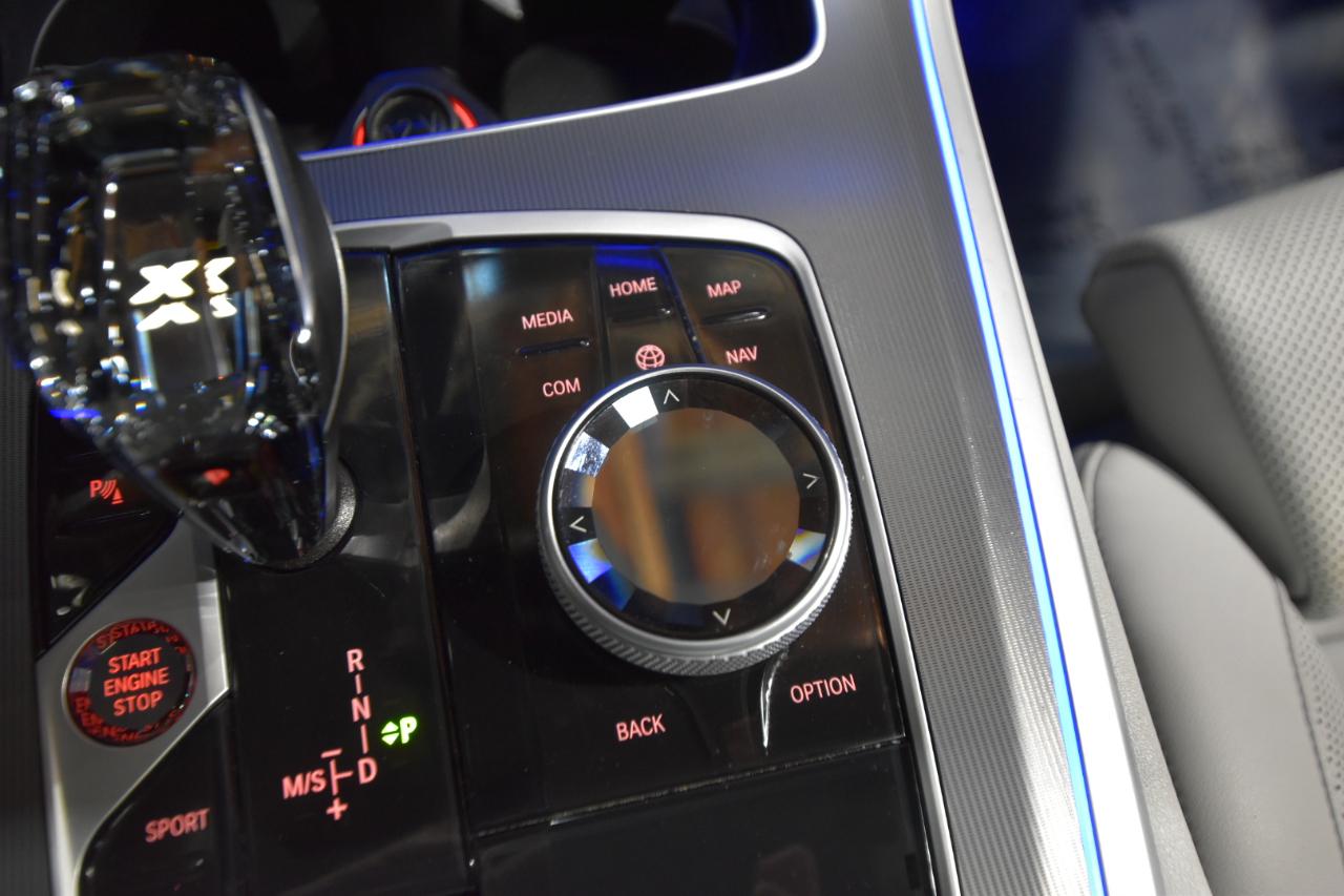 BMW X5 xDrive40i Sports Activity Vehicle 2023