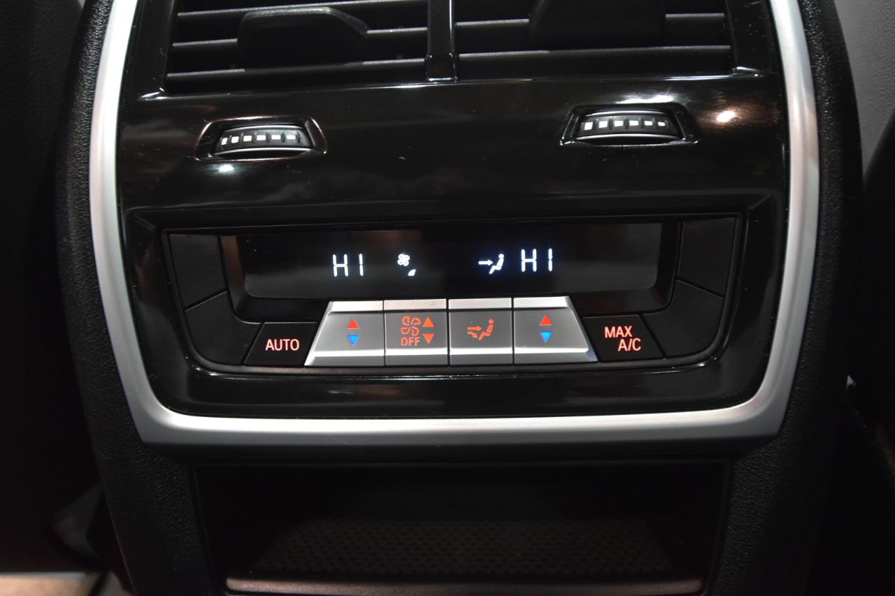 BMW X5 xDrive40i Sports Activity Vehicle 2023