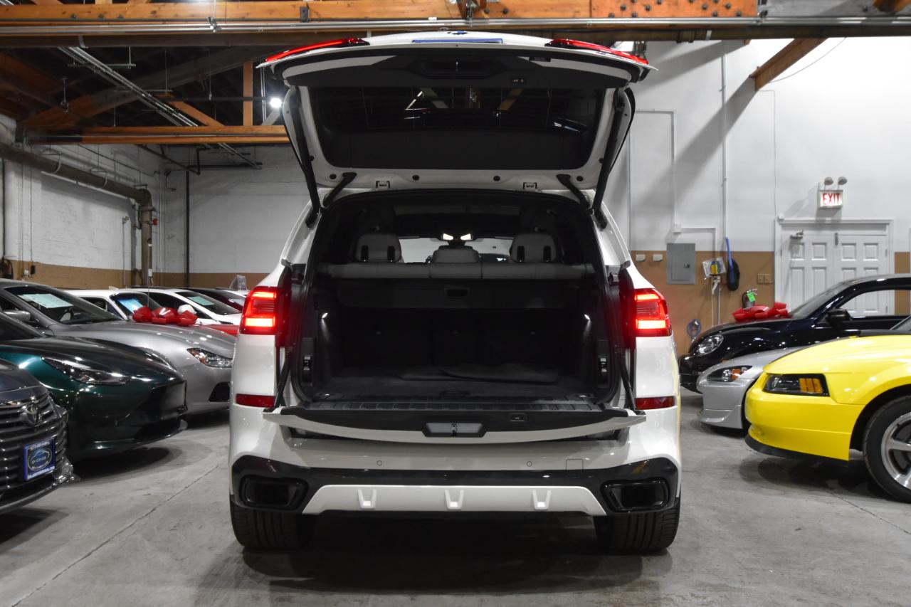 BMW X5 xDrive40i Sports Activity Vehicle 2023