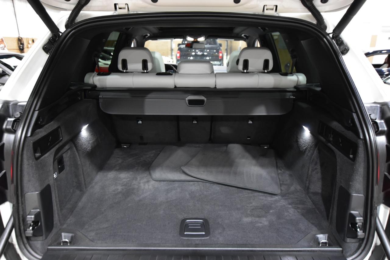 BMW X5 xDrive40i Sports Activity Vehicle 2023