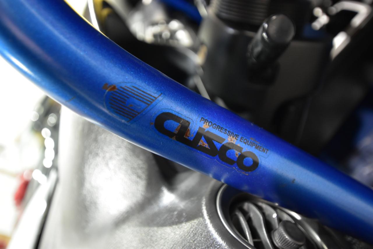 Subaru Impreza Sedan (Natl) 2.5 WRX STi w/Gold Wheels 2005