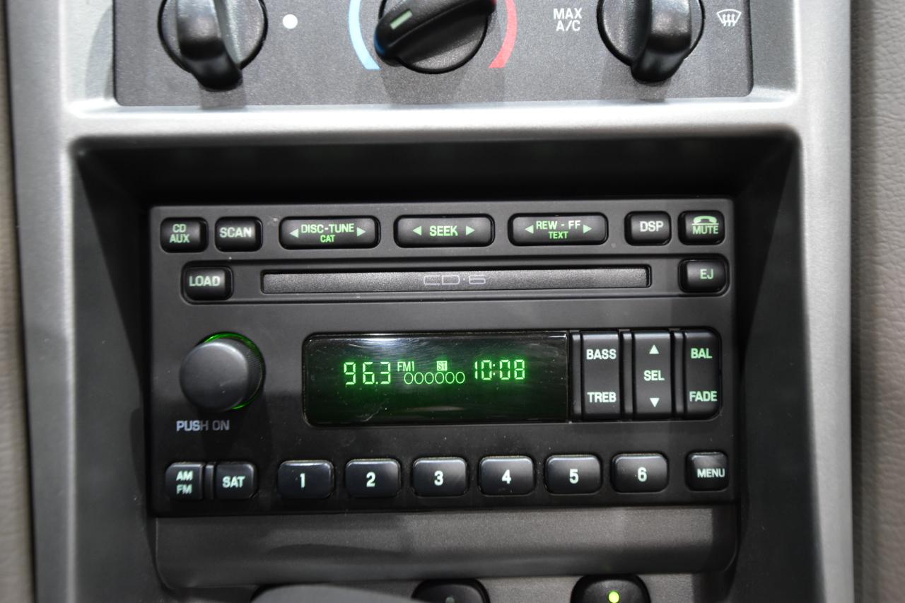 Ford Mustang 2dr Conv GT Deluxe 2004