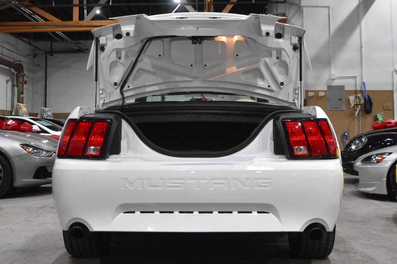 Ford Mustang 2dr Conv GT Deluxe 2004