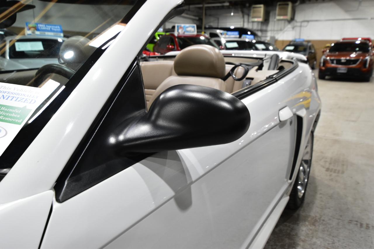 Ford Mustang 2dr Conv GT Deluxe 2004