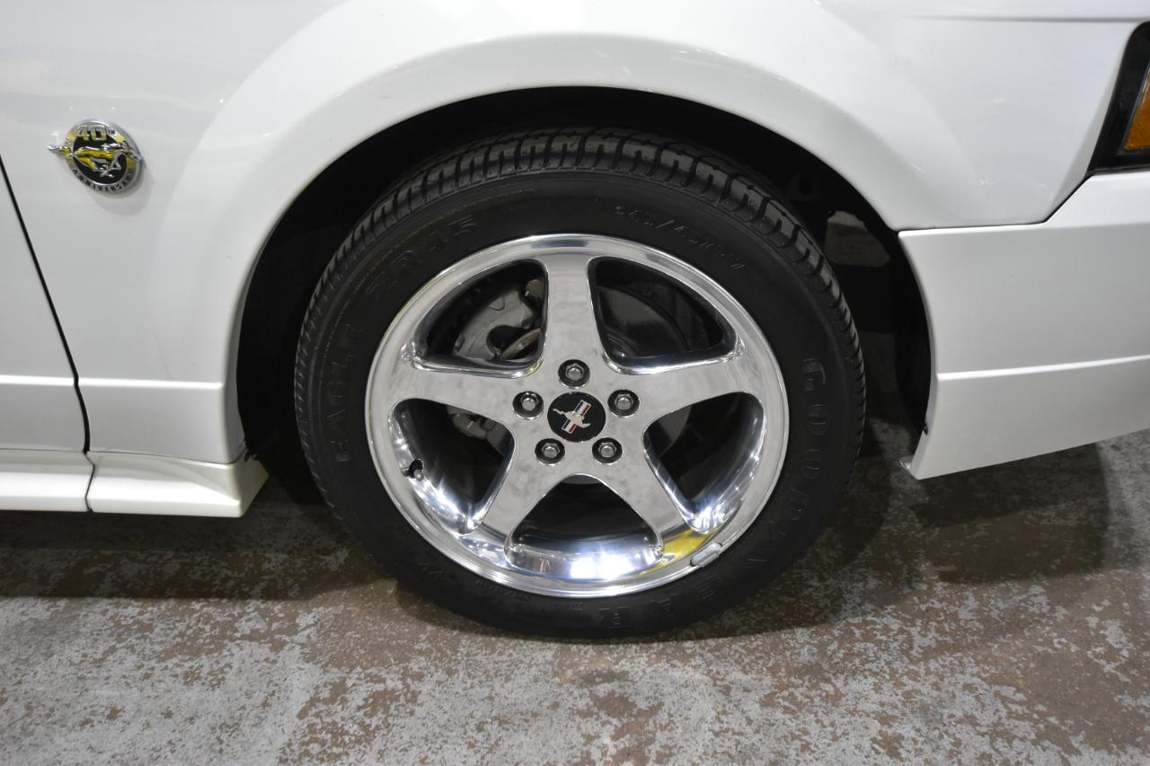 Ford Mustang 2dr Conv GT Deluxe 2004