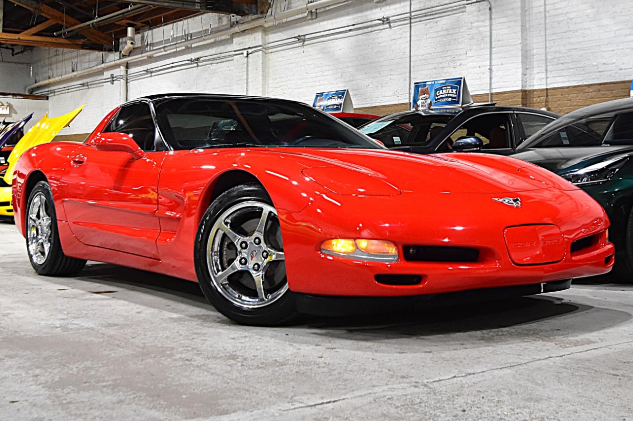Chevrolet Corvette 2dr Cpe 2003