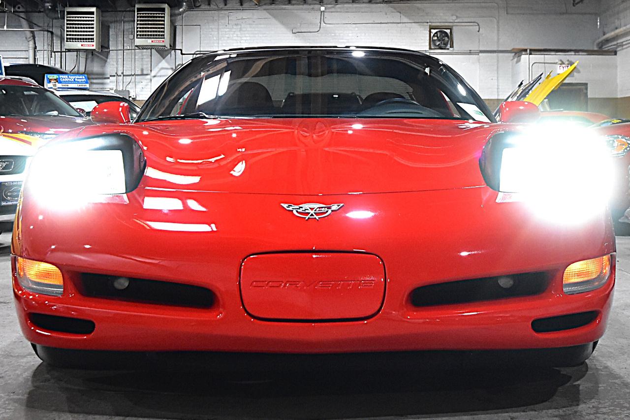 Chevrolet Corvette 2dr Cpe 2003