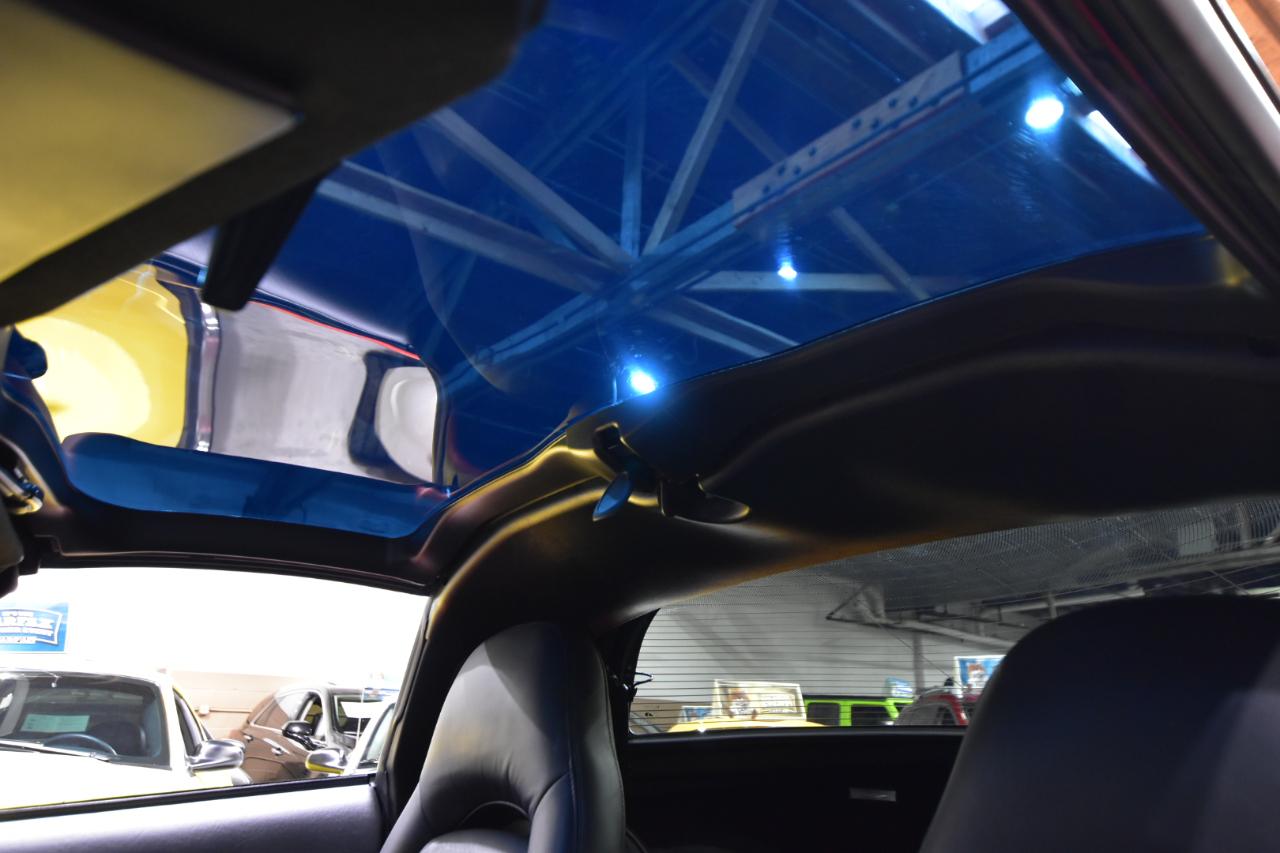 Chevrolet Corvette 2dr Cpe 2003