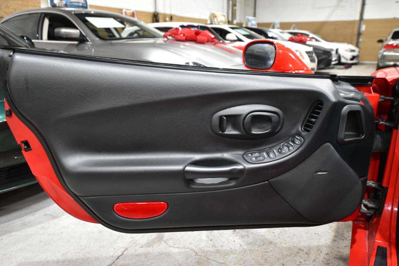 Chevrolet Corvette 2dr Cpe 2003