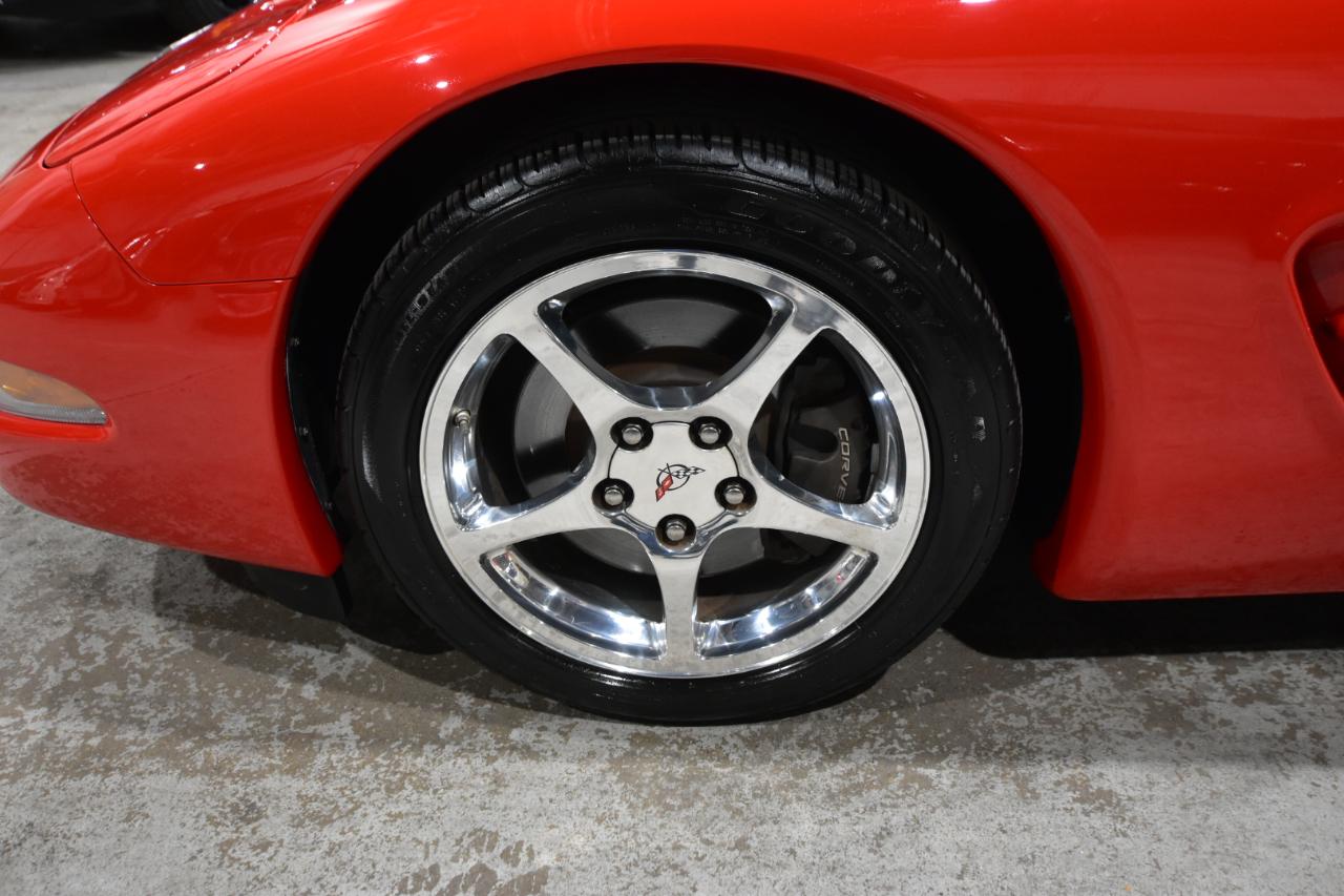 Chevrolet Corvette 2dr Cpe 2003