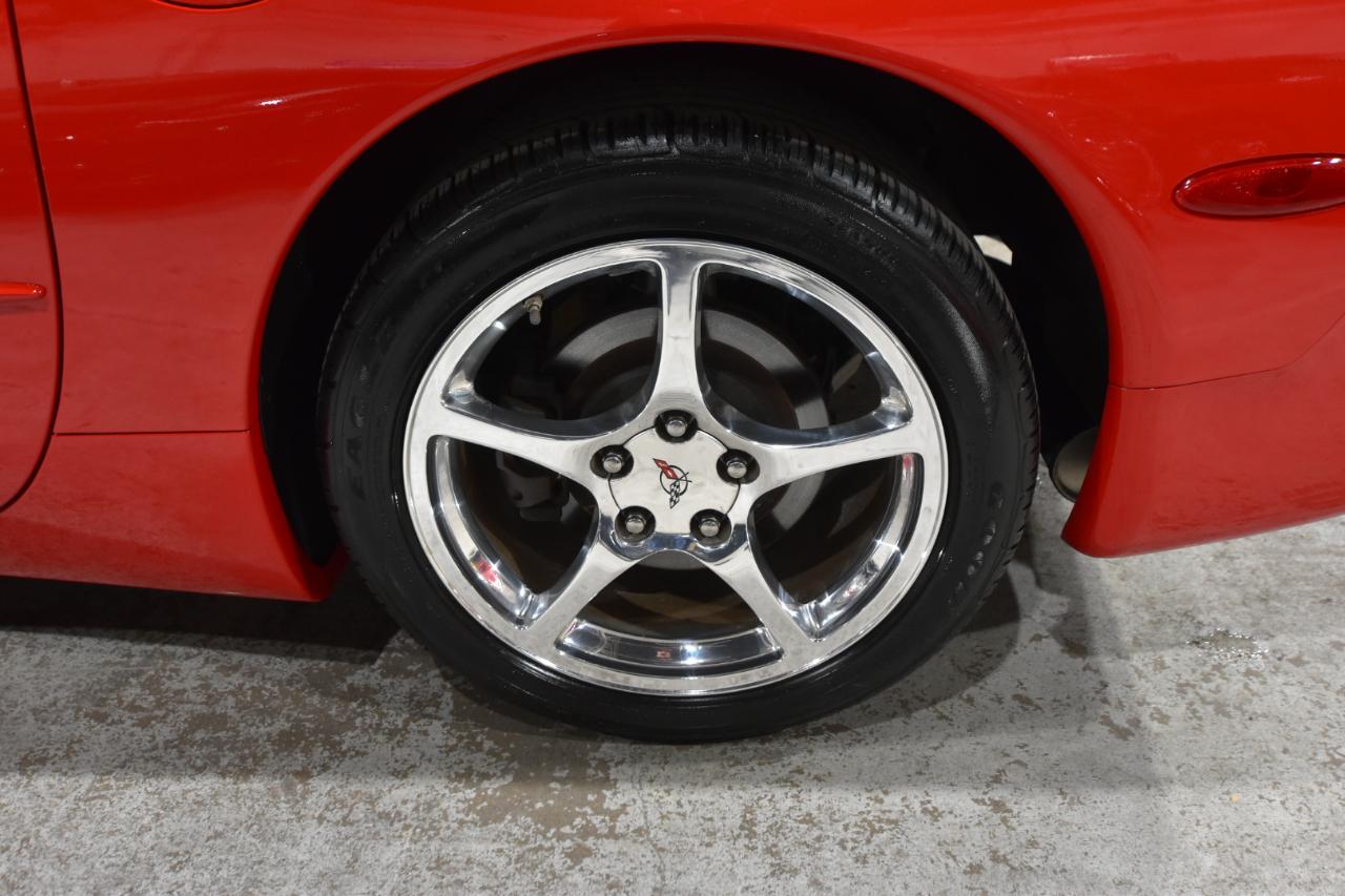 Chevrolet Corvette 2dr Cpe 2003