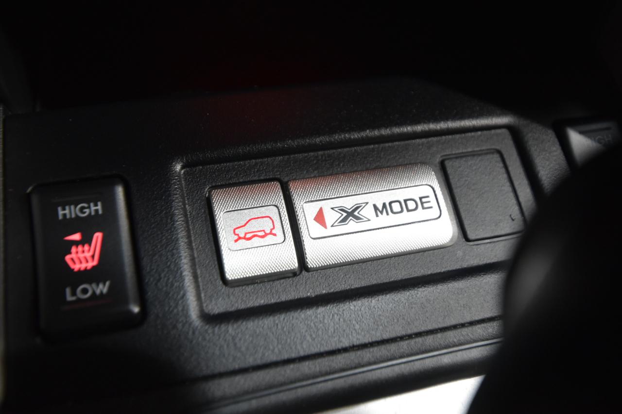 Subaru Forester 2.5i Limited CVT 2017