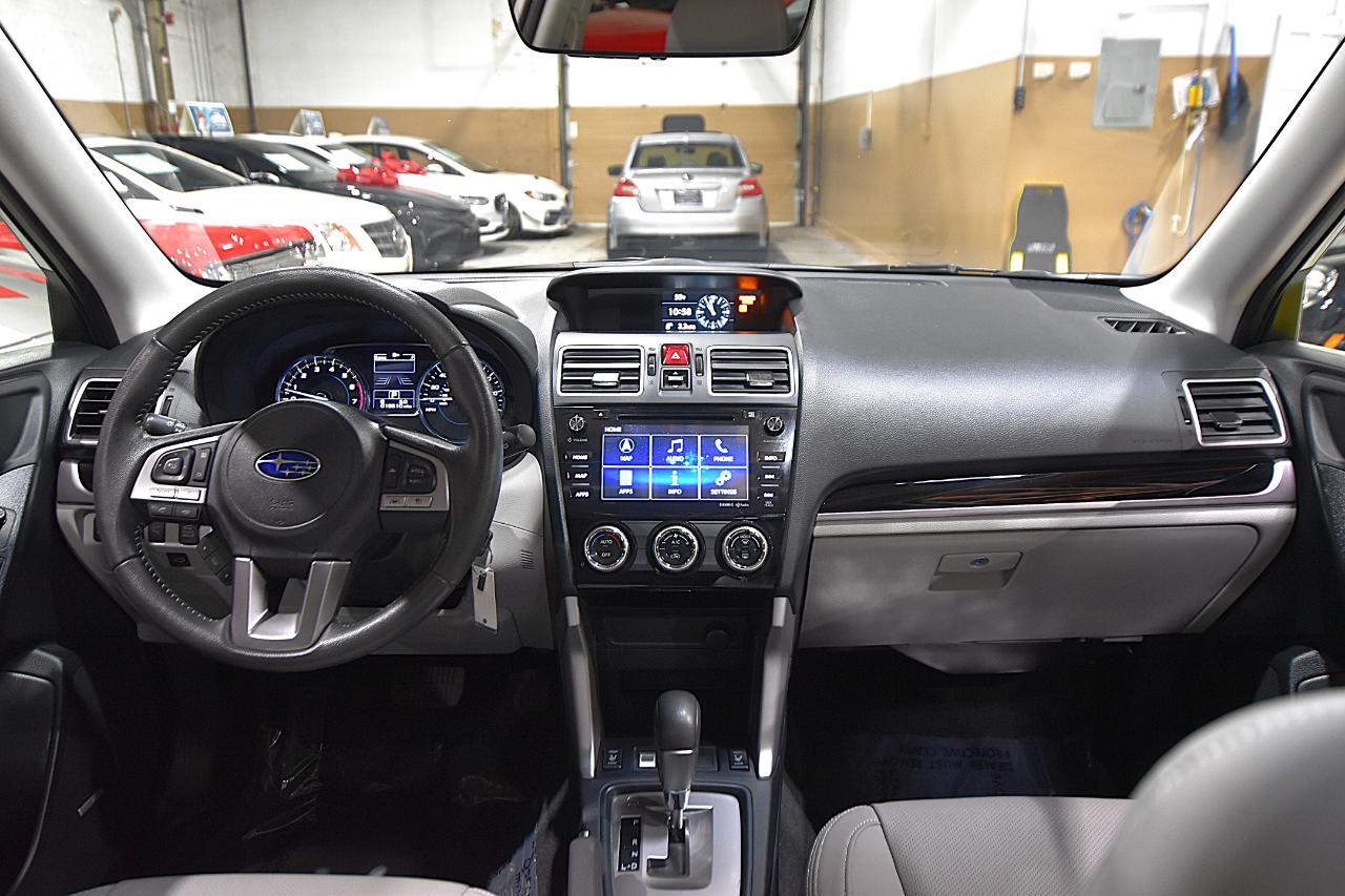 Subaru Forester 2.5i Limited CVT 2017