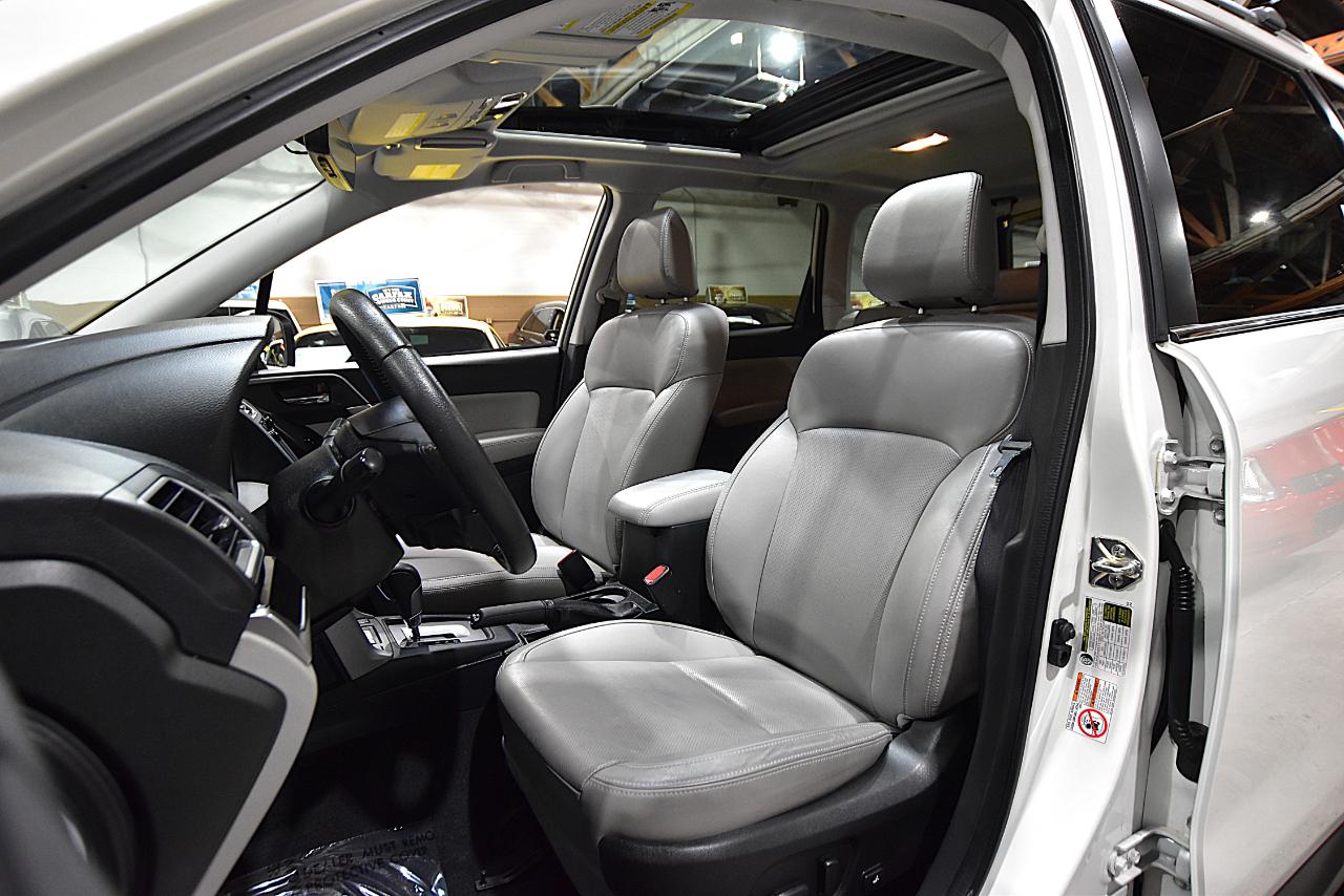 Subaru Forester 2.5i Limited CVT 2017