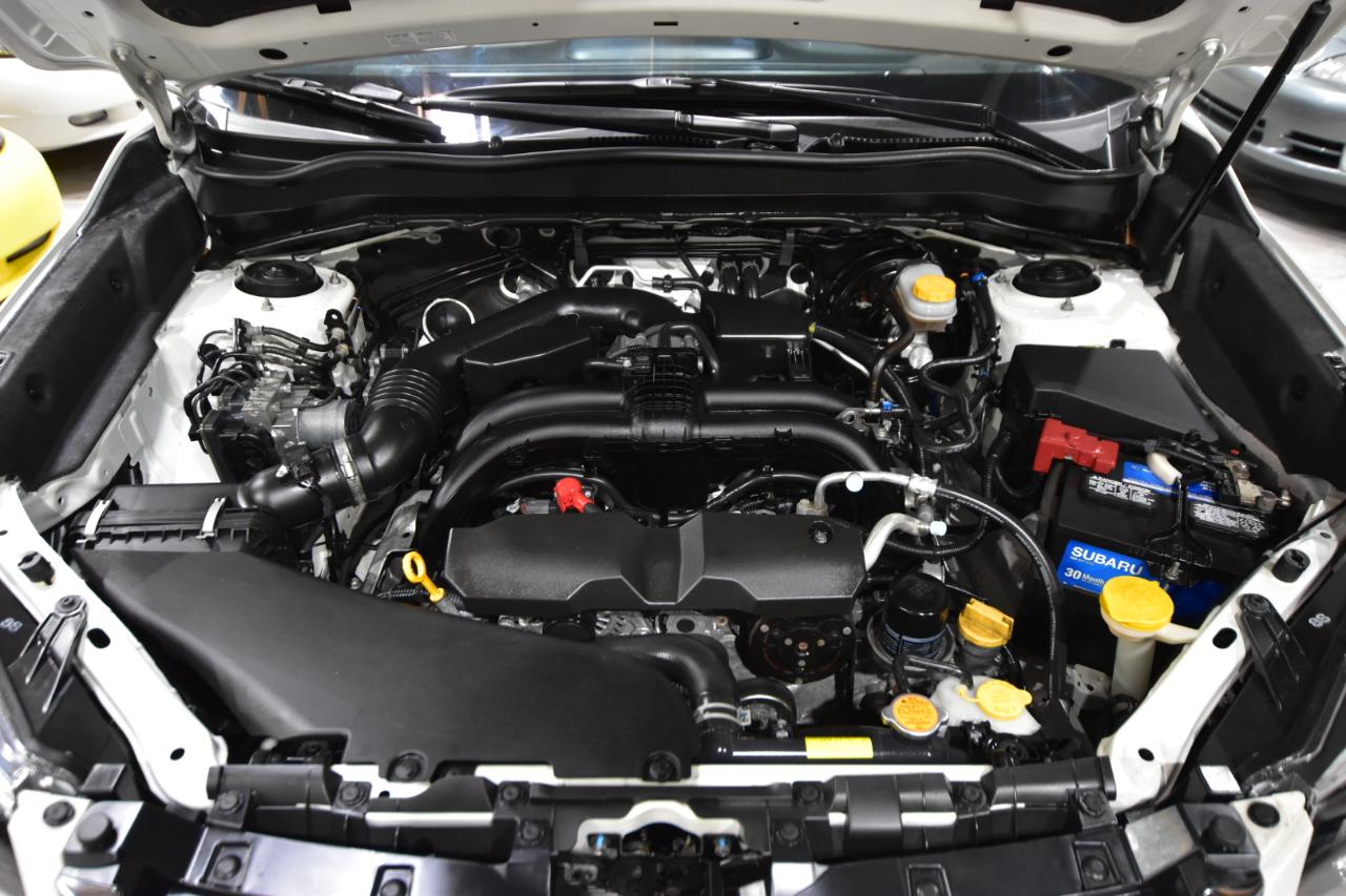 Subaru Forester 2.5i Limited CVT 2017