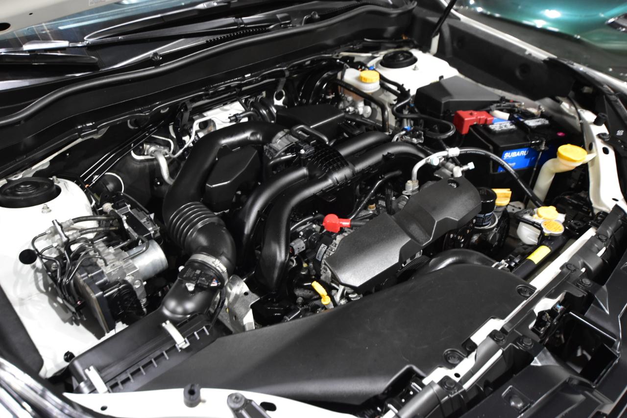 Subaru Forester 2.5i Limited CVT 2017