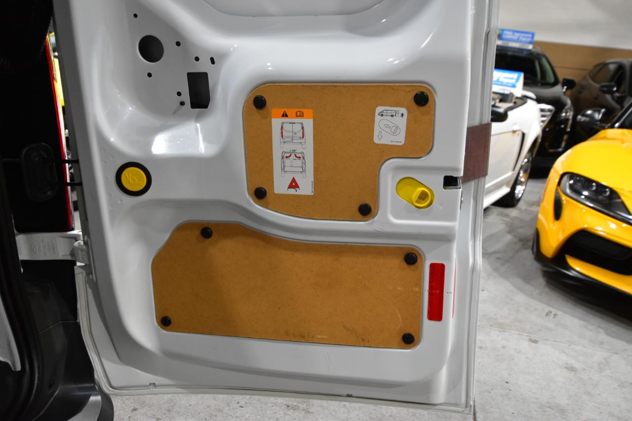 Ford Transit Connect Van XL LWB w/Rear Symmetrical Doors 2017