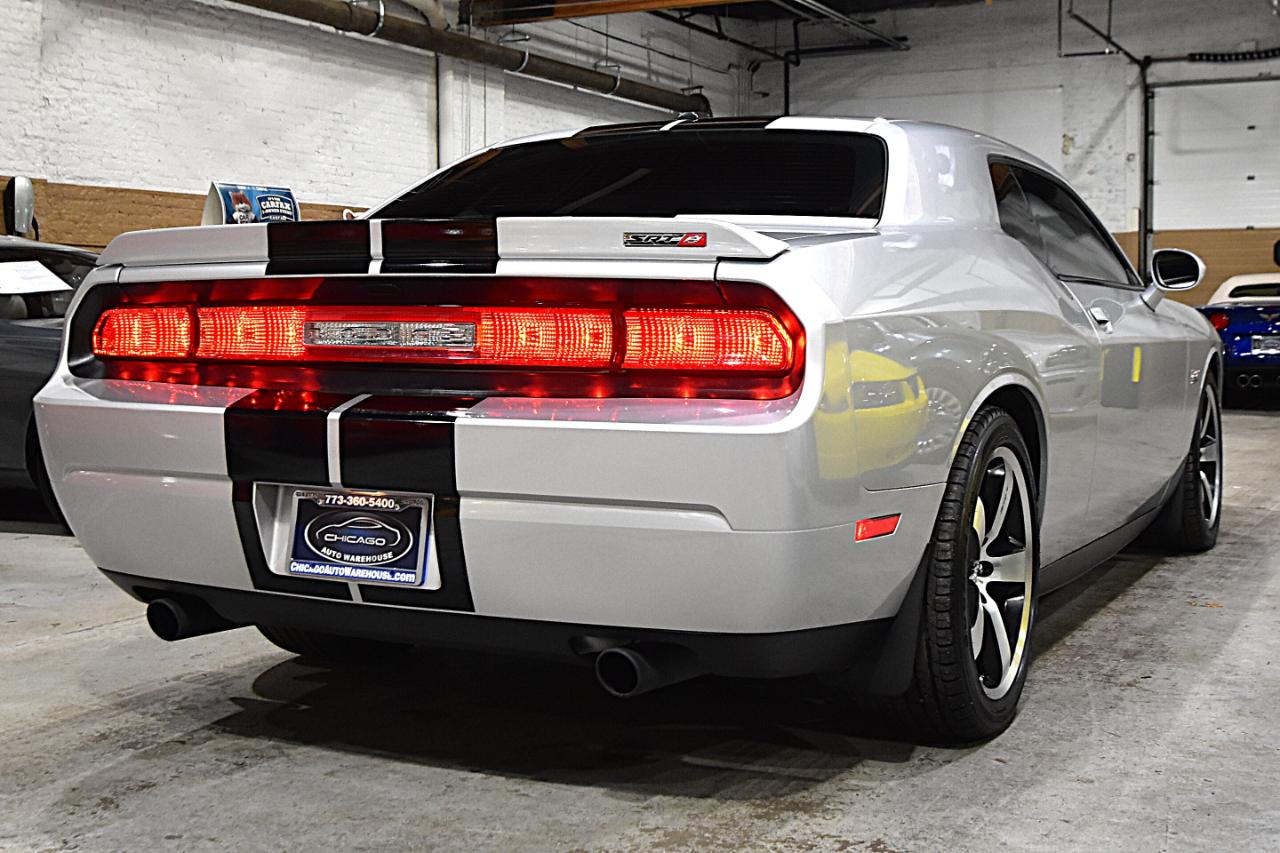 Dodge Challenger 2dr Cpe SRT8 392 2012