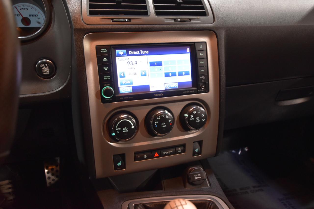 Dodge Challenger 2dr Cpe SRT8 392 2012