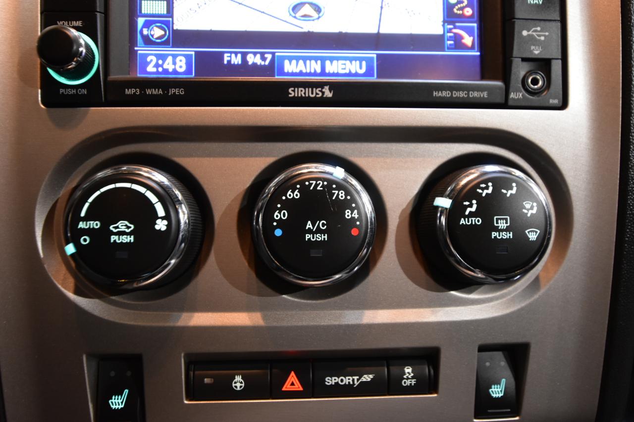 Dodge Challenger 2dr Cpe SRT8 392 2012