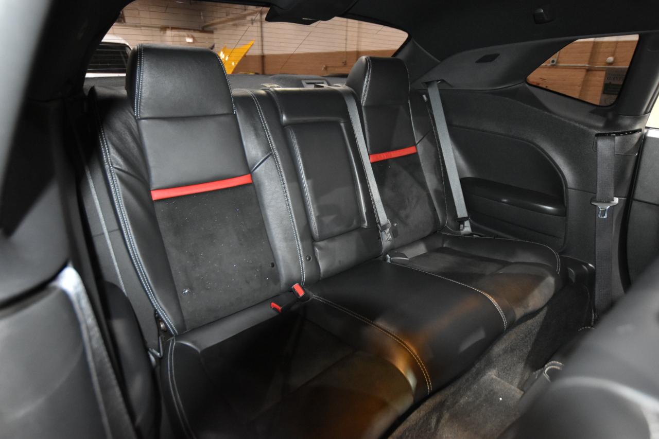 Dodge Challenger 2dr Cpe SRT8 392 2012