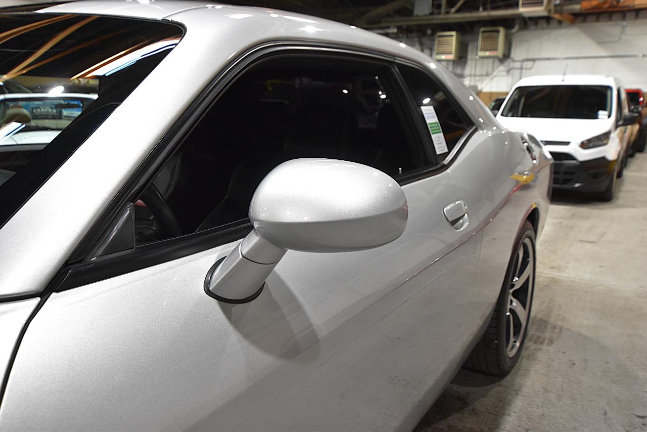 Dodge Challenger 2dr Cpe SRT8 392 2012