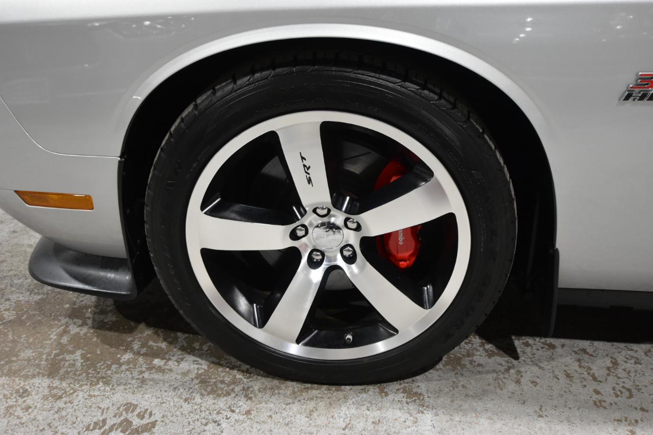 Dodge Challenger 2dr Cpe SRT8 392 2012