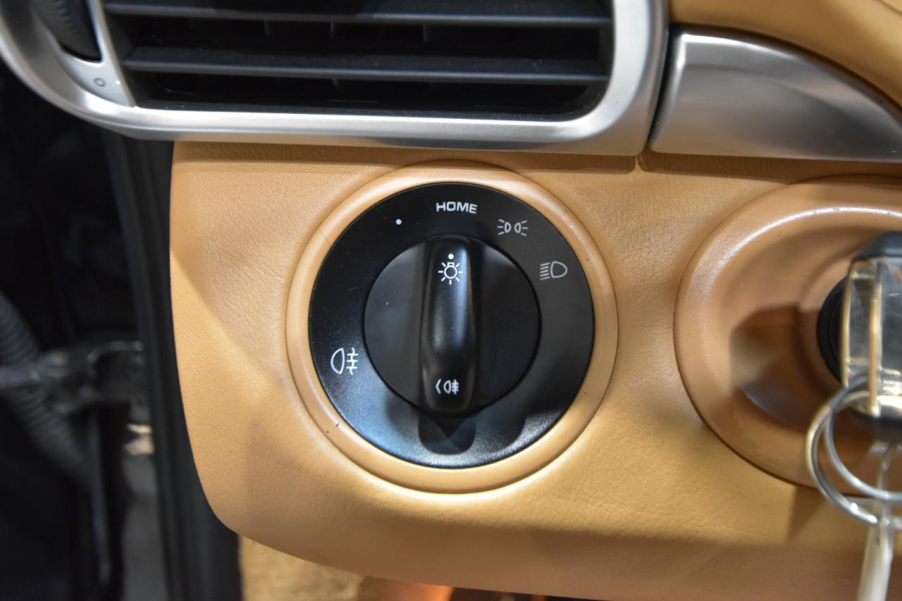 Porsche 911 2dr Cabriolet Carrera S 2009