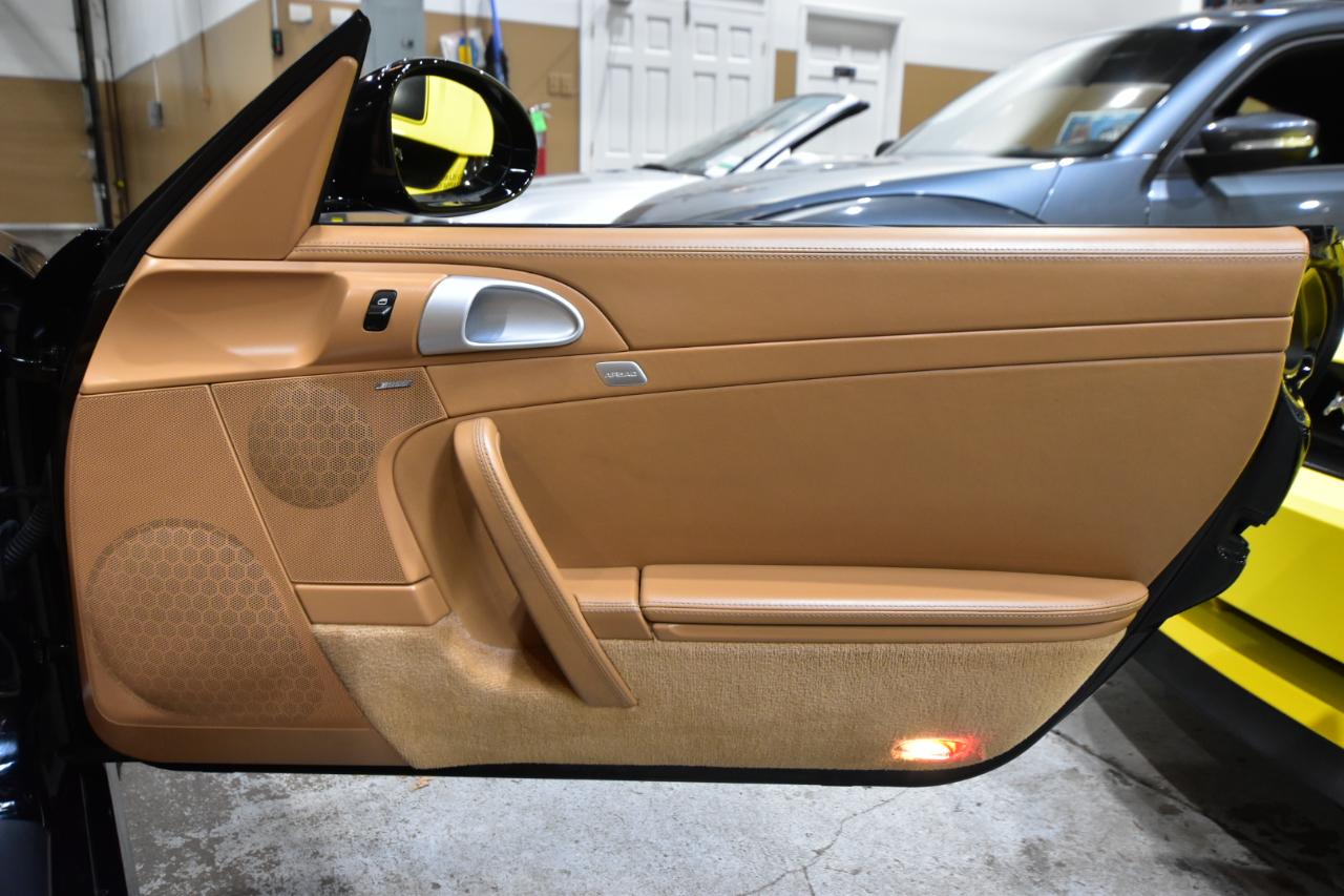 Porsche 911 2dr Cabriolet Carrera S 2009