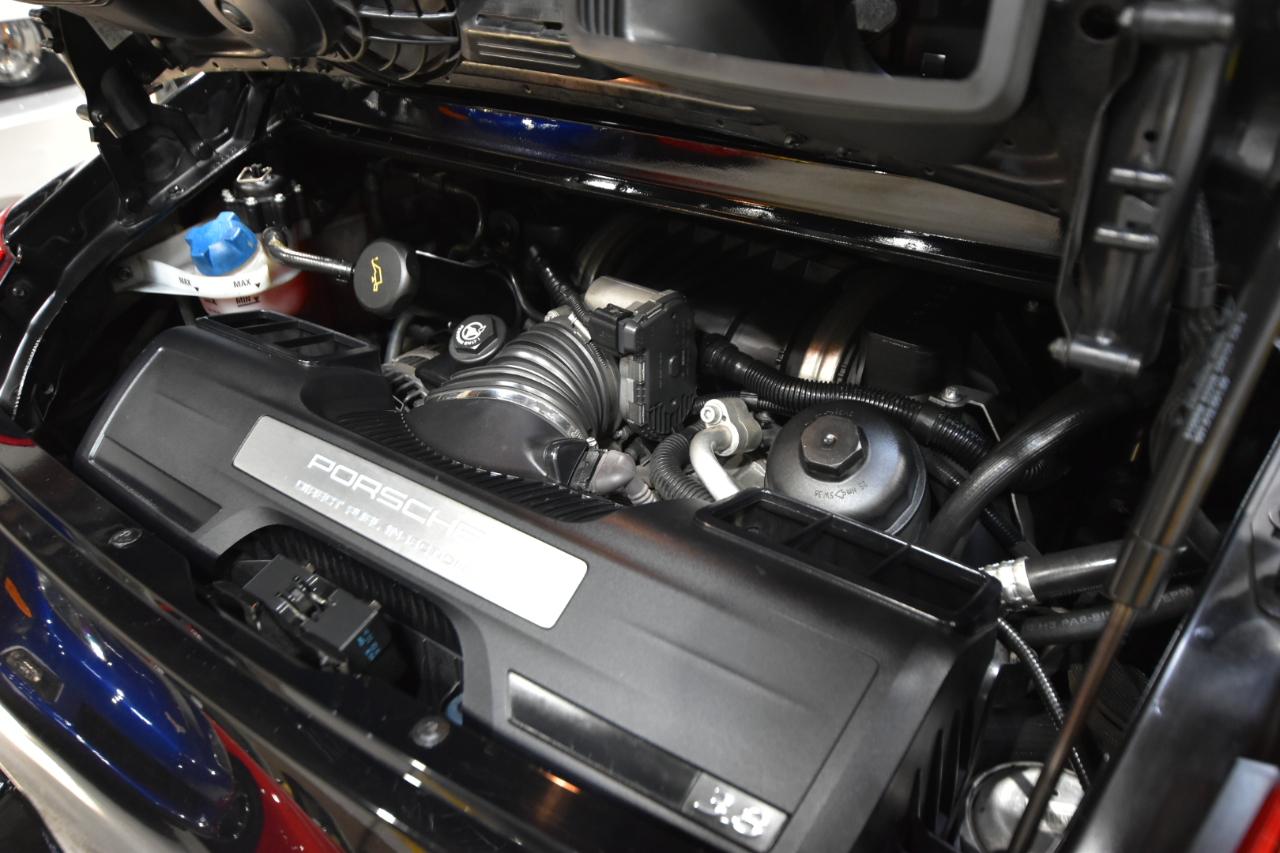 Porsche 911 2dr Cabriolet Carrera S 2009