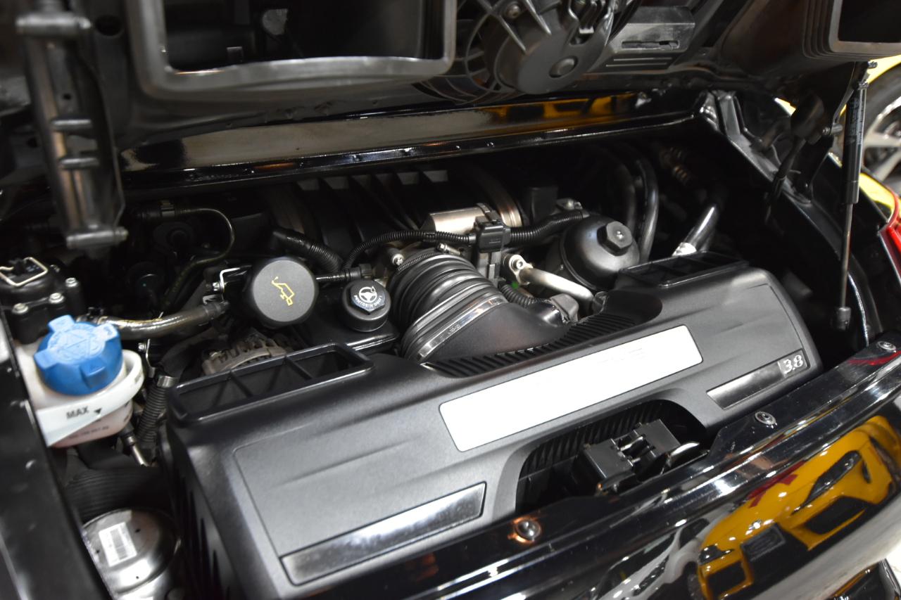 Porsche 911 2dr Cabriolet Carrera S 2009